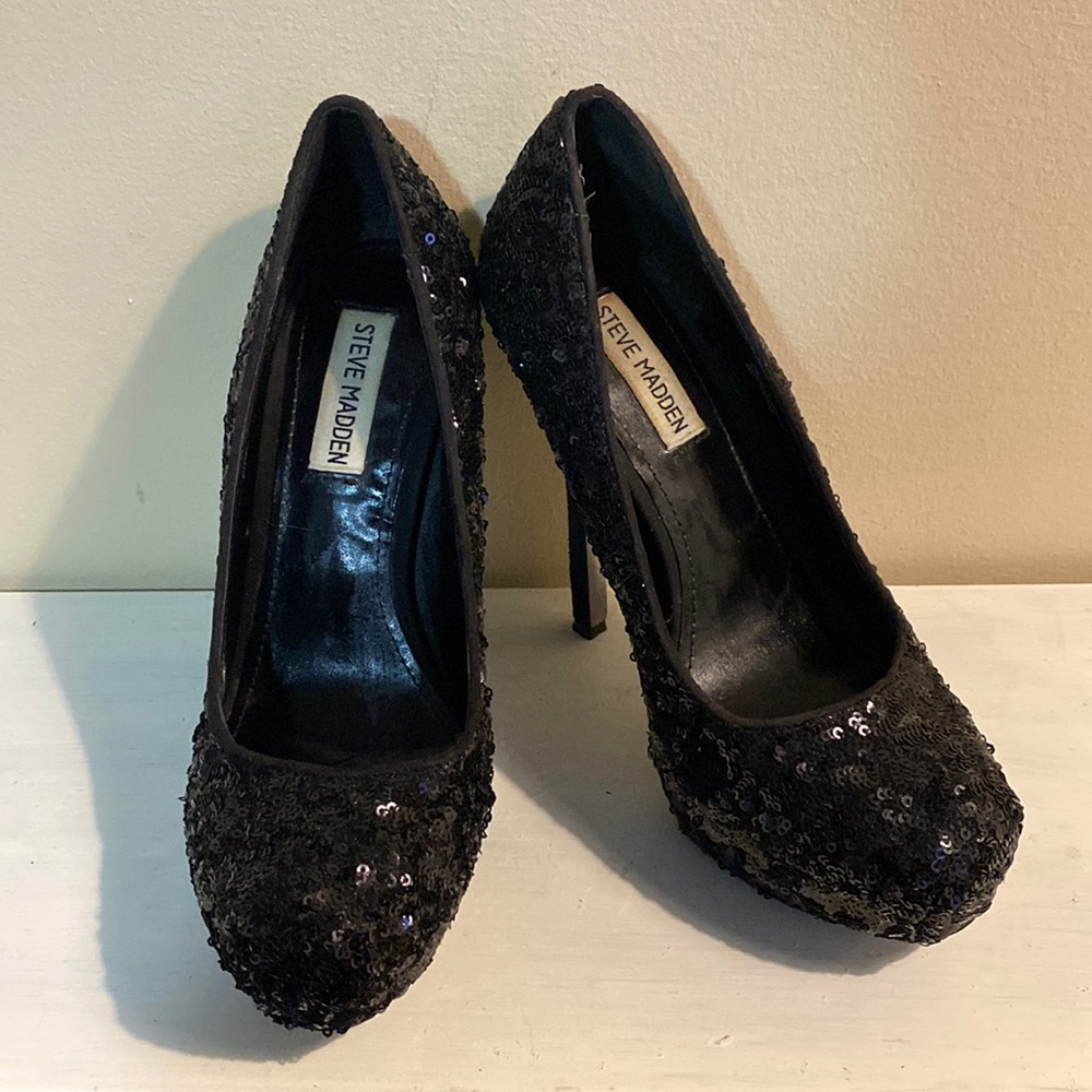 Steve Madden Black sequin stilettos